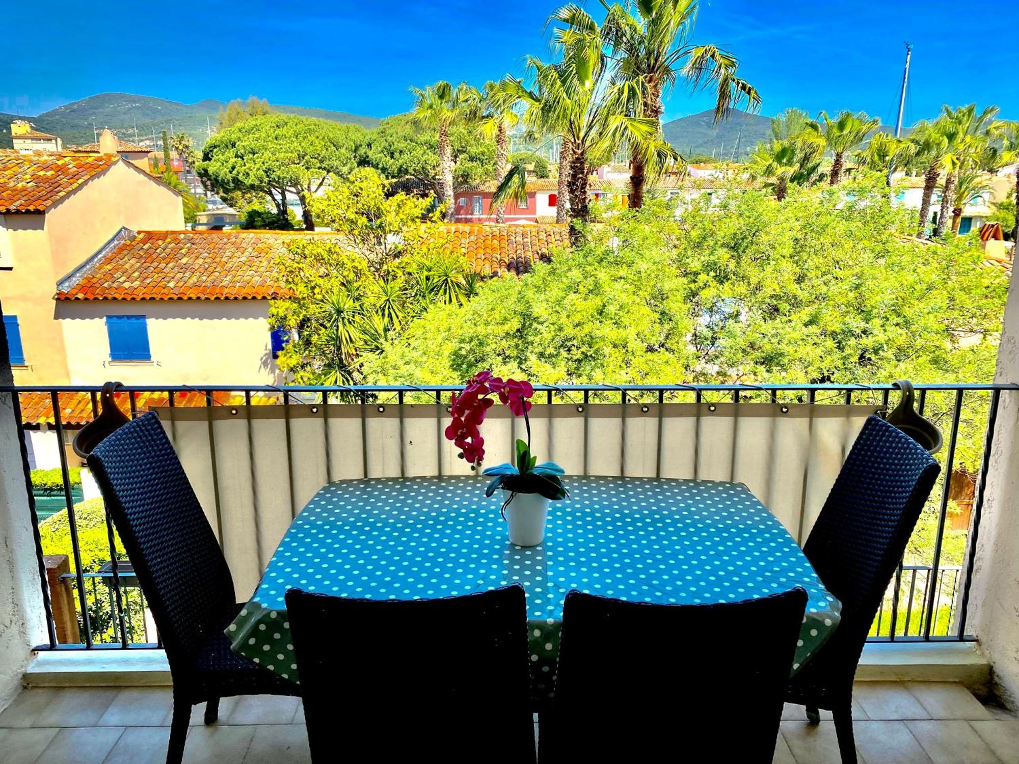2 Bedrooms, 15 Min Walk To Beach, Ac, Pool & Fiber Internet In A Quiet, Private Gated Domain 5Kms To St Tropez Cogolin Exterior foto